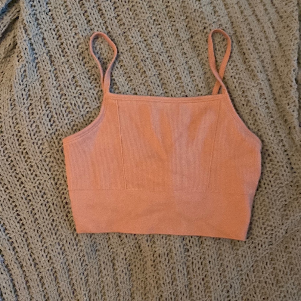 super cute Fabletics dusty rose top